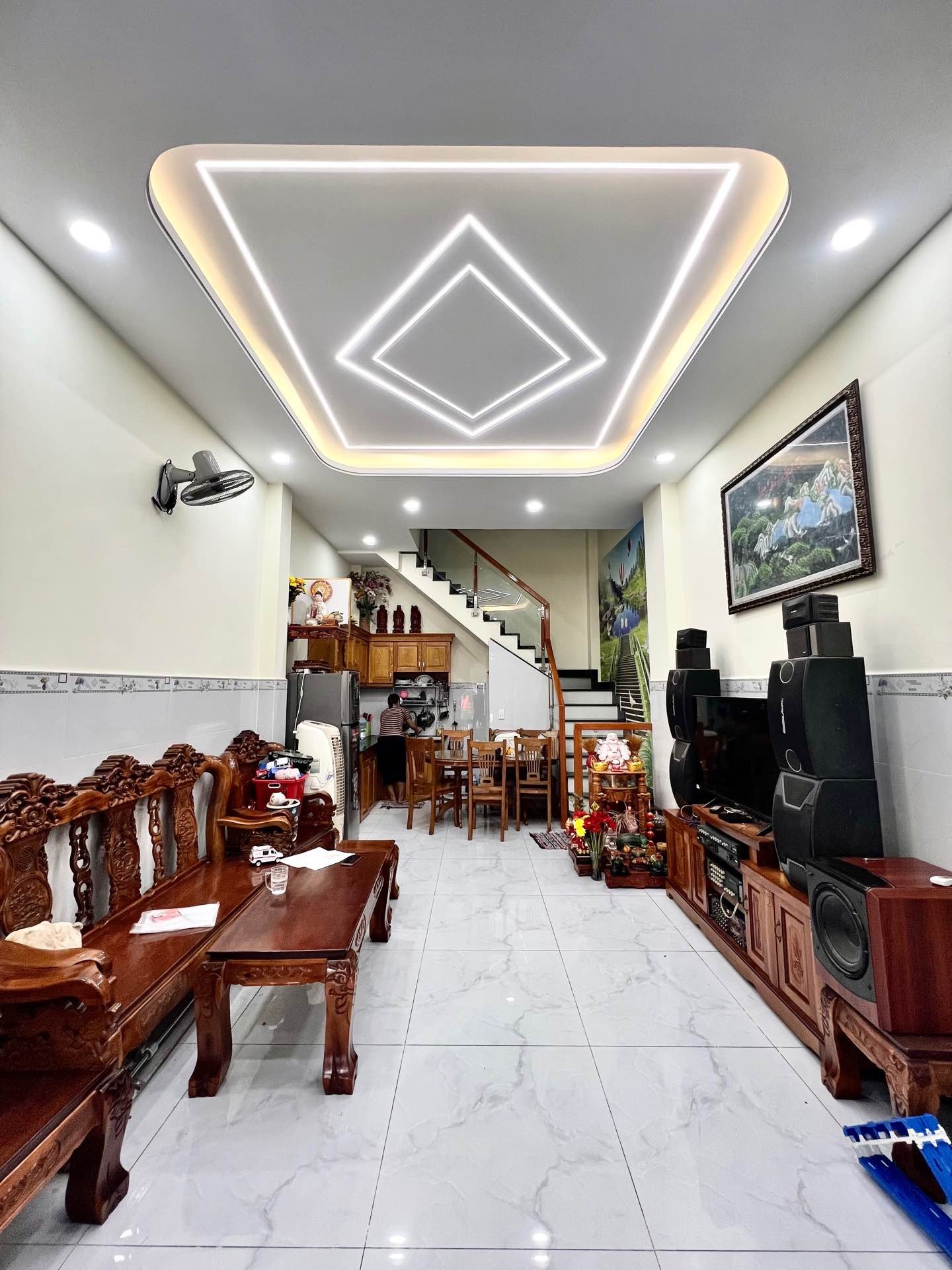 ALONHADAT .NET.VN - Tuyển Môi Giới Nhà Đất